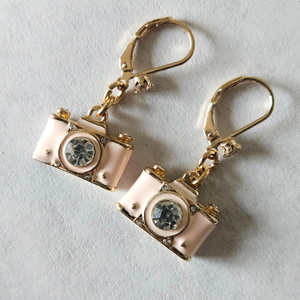 Betsey Johnson Pink Enamel Camera Drop Earrings Gold Tone Crystal Accents BJ - Picture 3 of 5